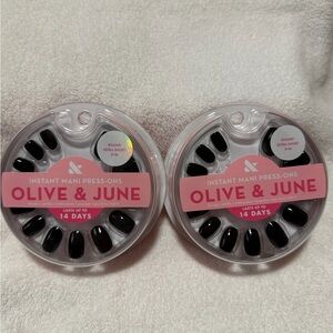 Black Press-On Nails